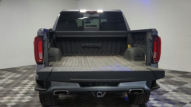 Used 2022 Gray GMC AT4 image 20