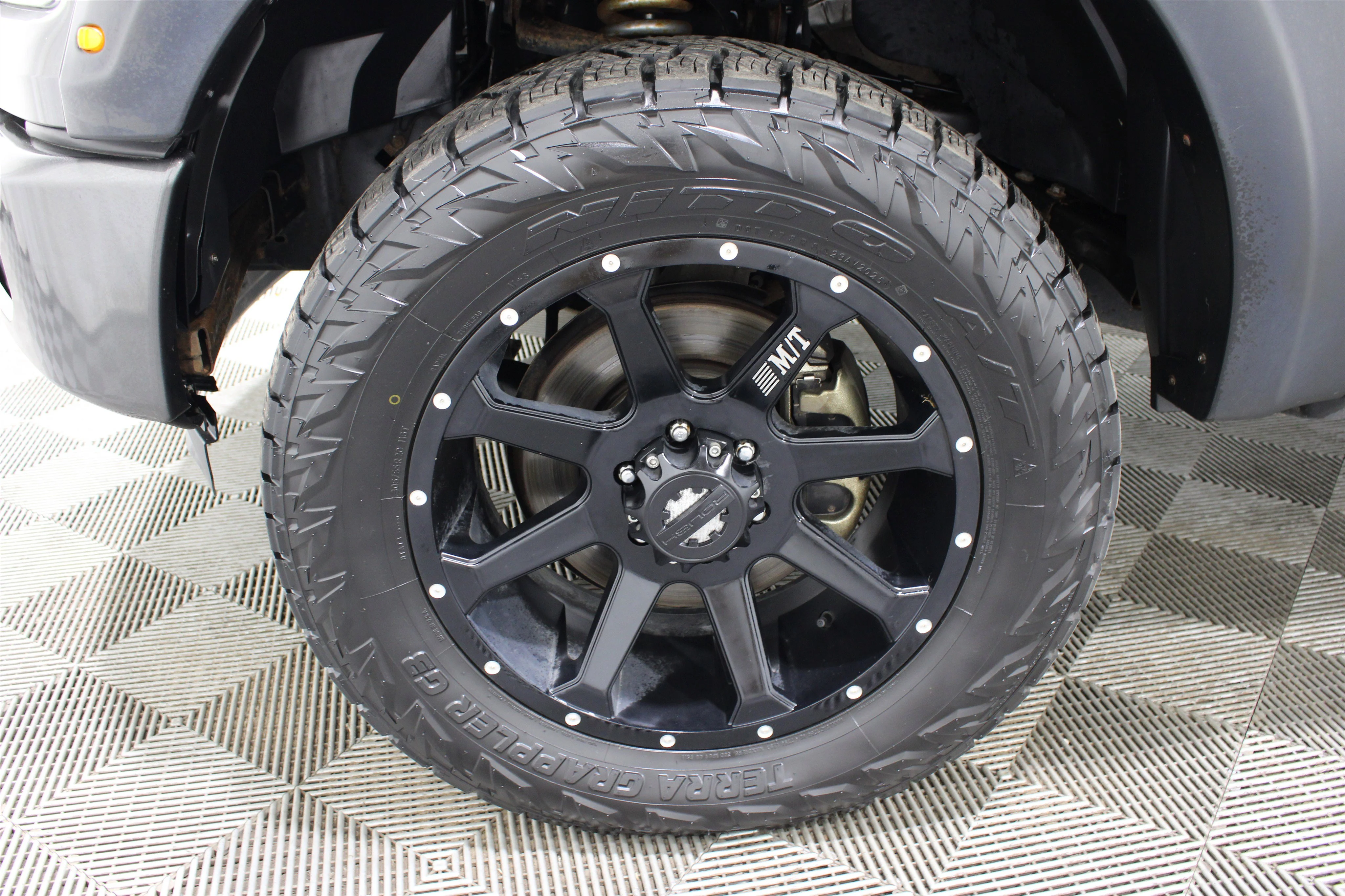 2016 Ford F-150 Platinum - Photo 36