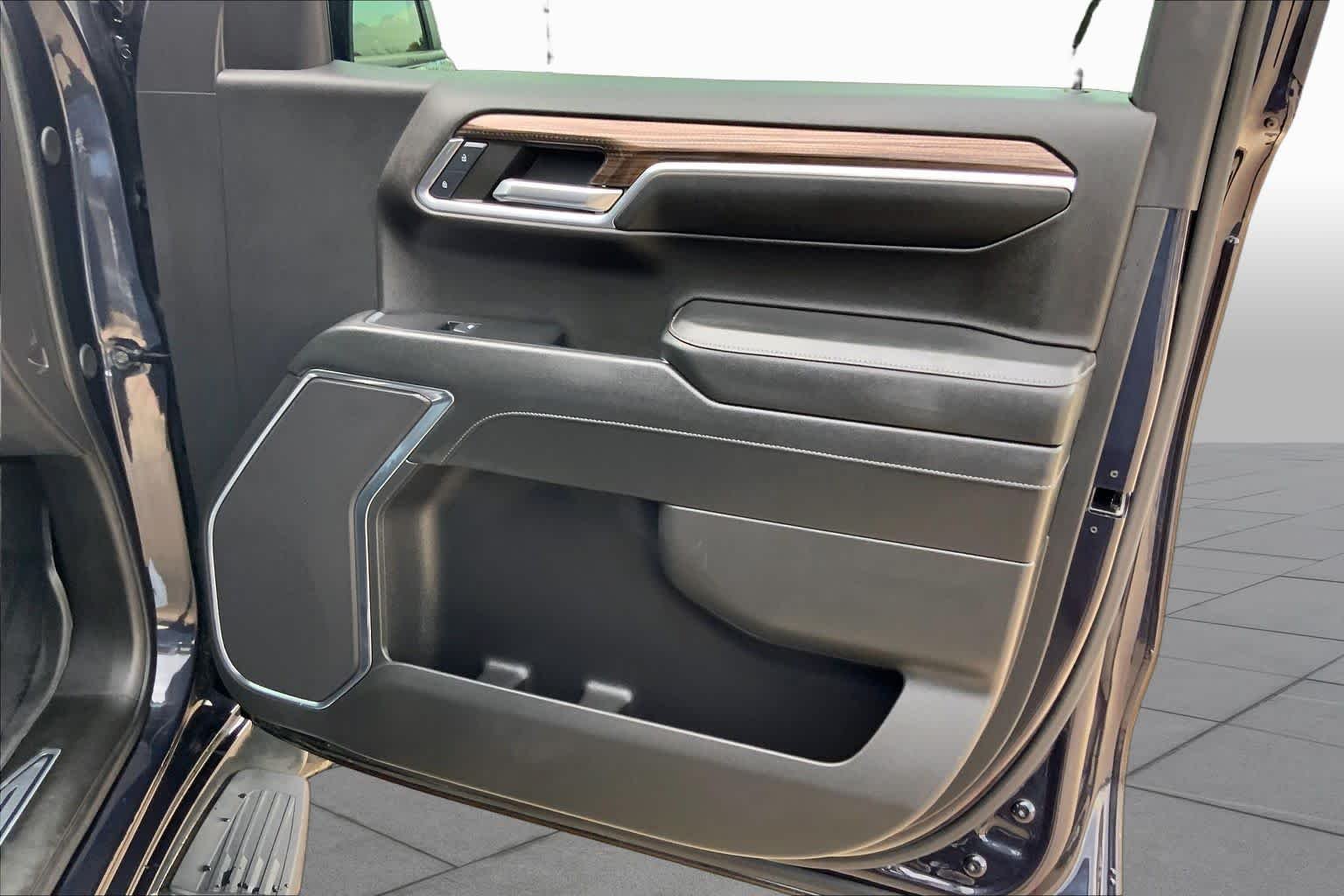 Used 2024 Dark Ash Metallic Chevrolet LT image 23