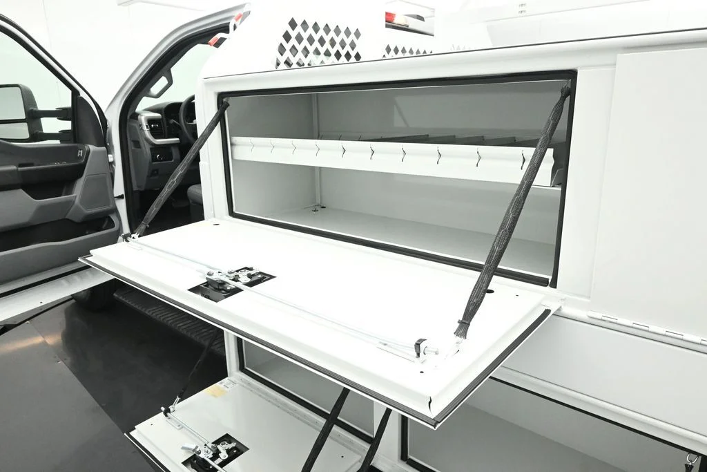 New 2025 White Ford XL image 18