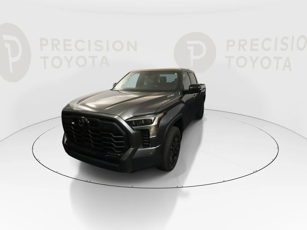 2026 Toyota Tundra Limited - Photo 6