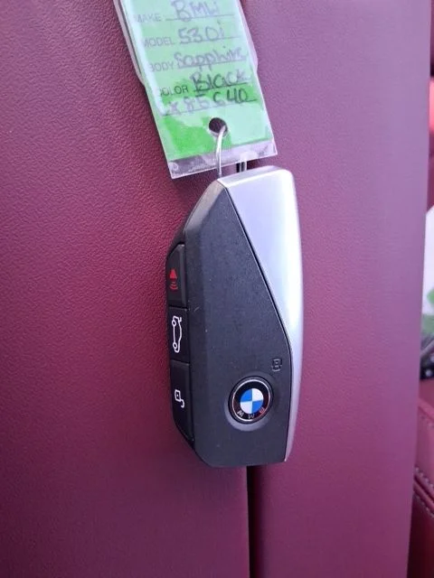 New 2027 Black Sapphire Metallic BMW 530i image 20