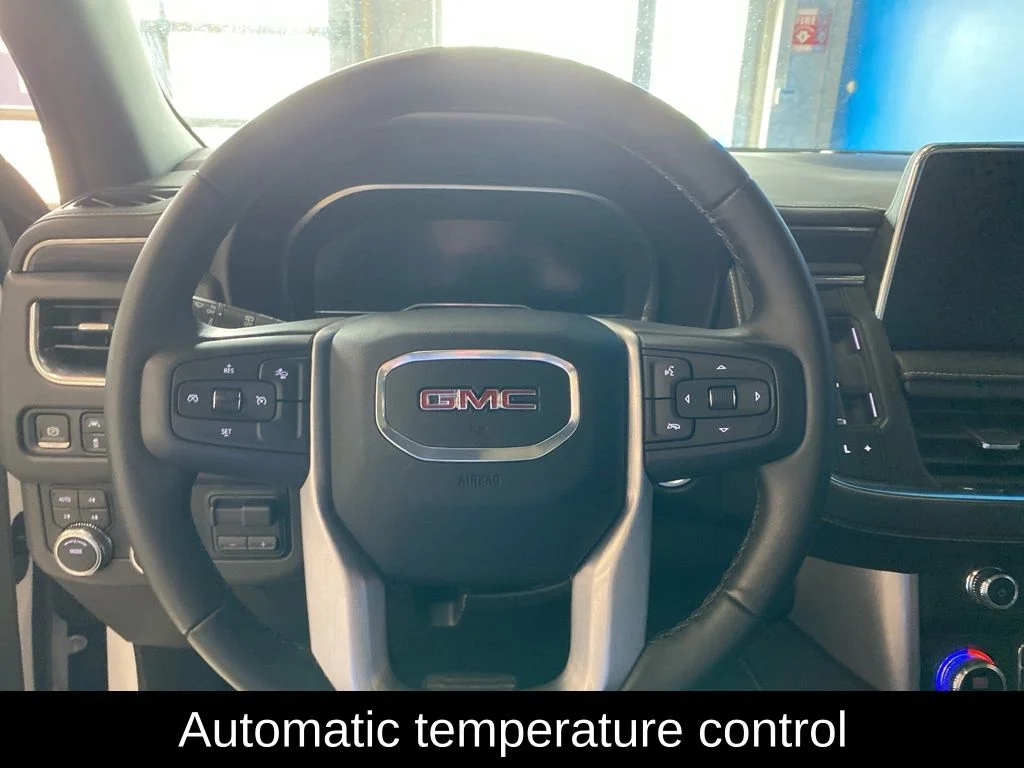 Used 2024 White GMC SLT image 6