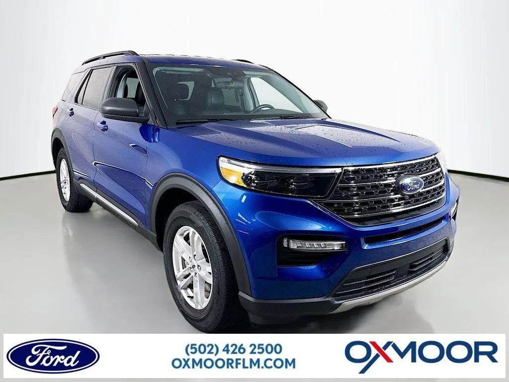 2023 Ford Explorer XLT 4WD's photo