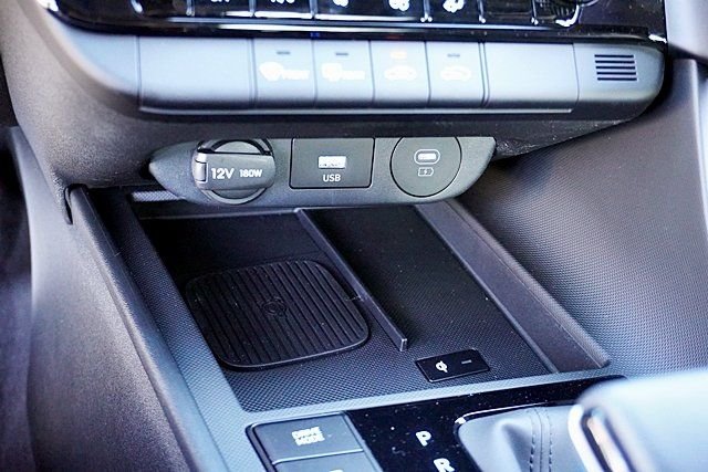 Used 2026 Gray Hyundai SEL Sport image 26