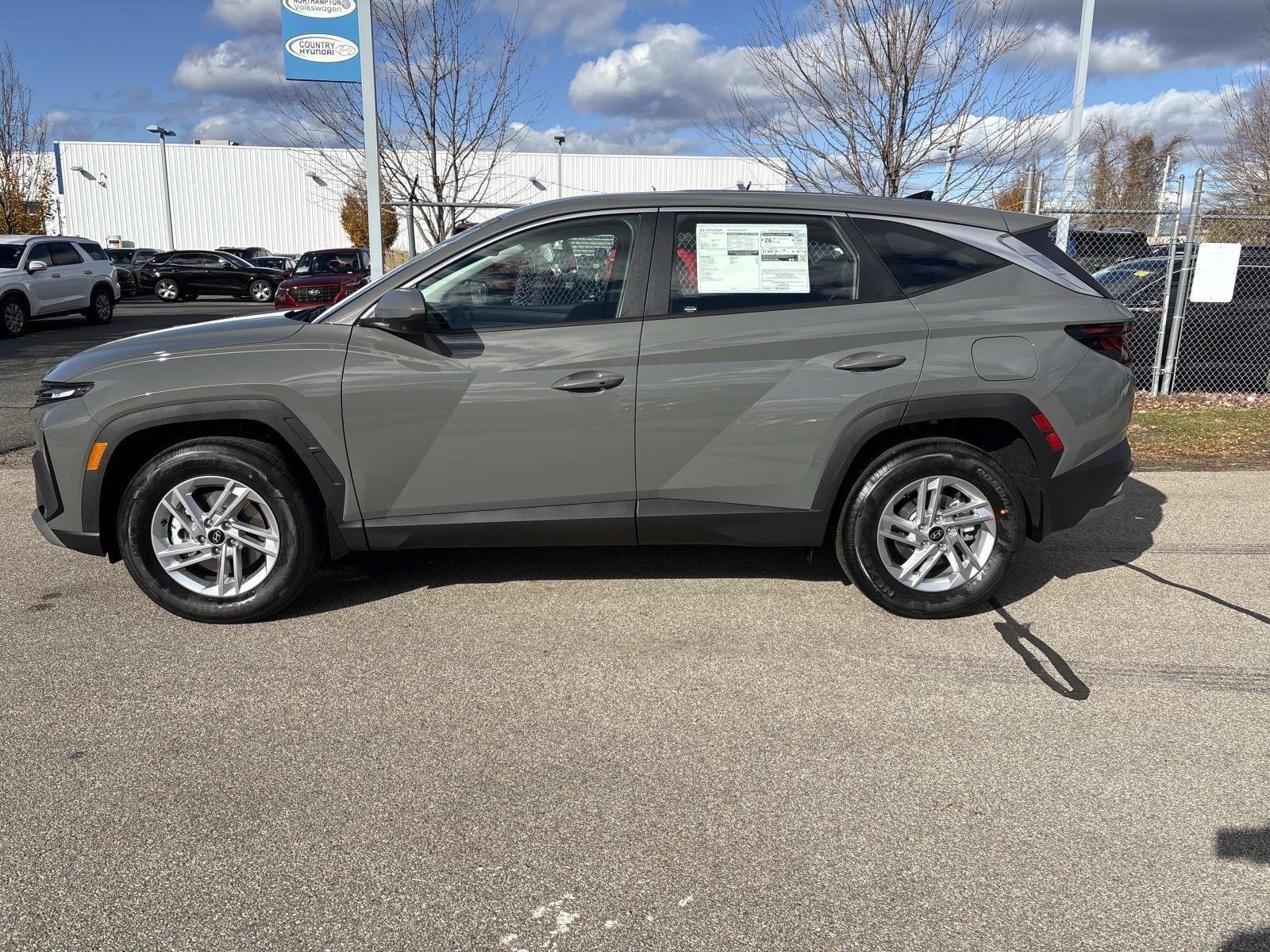Used 2026 Hampton Gray Hyundai SE image 12