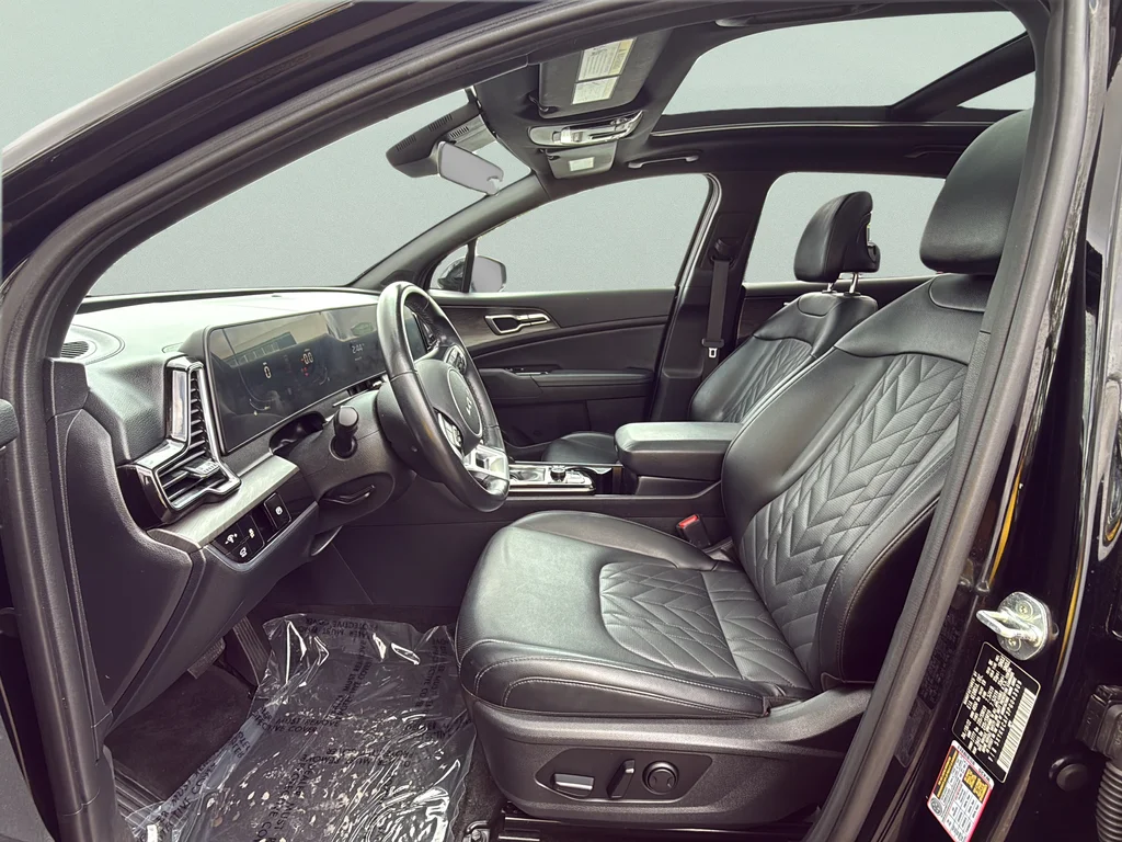 Certified Used 2023 Black Kia X-Line image 9
