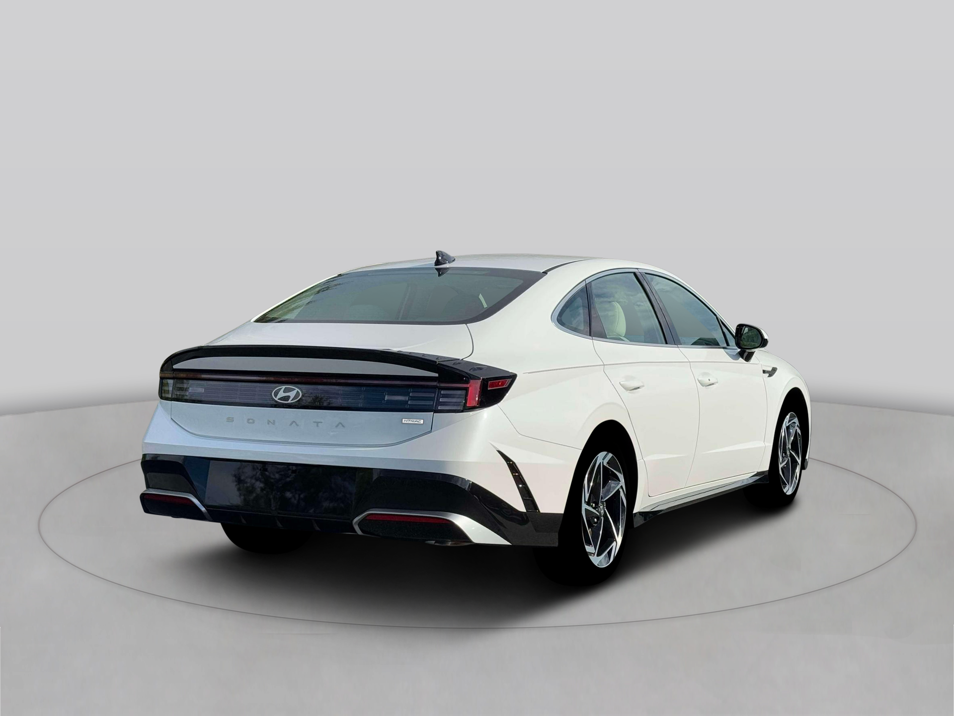 New 2026 White Hyundai SEL Sport image 7
