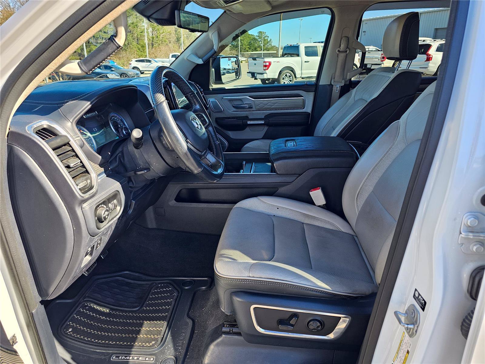 2022 RAM Ram 1500 Pickup Limited - Photo 17