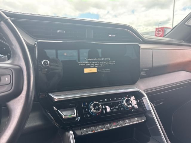 Used 2022 Black GMC Denali image 18