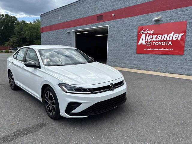 2025 Volkswagen Jetta Sport