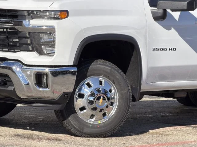 2026 Chevrolet Silverado 3500 HD LT - Photo 8
