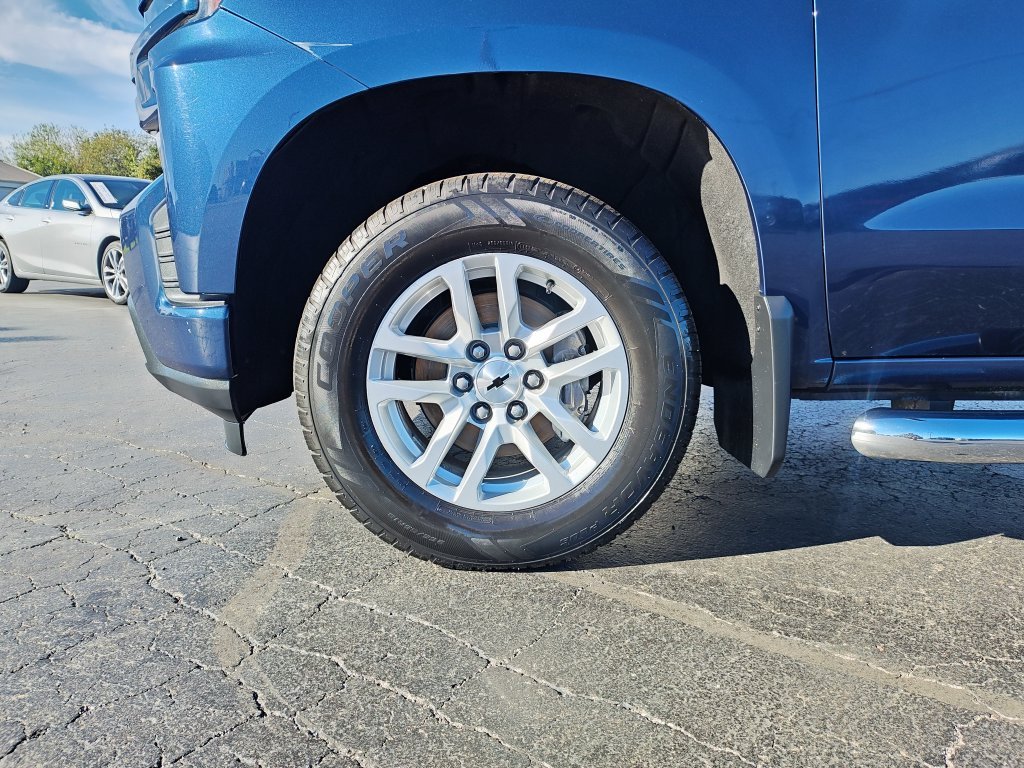 Used 2019 Blue Chevrolet RST image 10