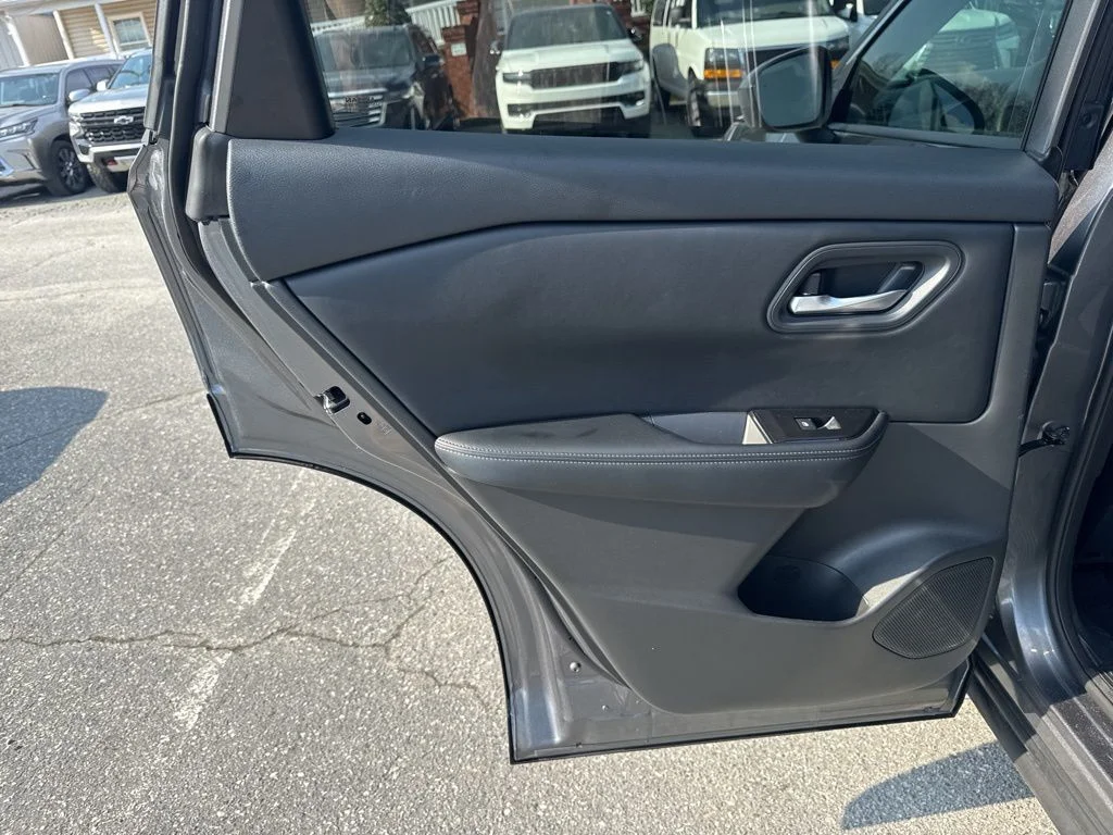 Used 2025 Gray Nissan SV image 25