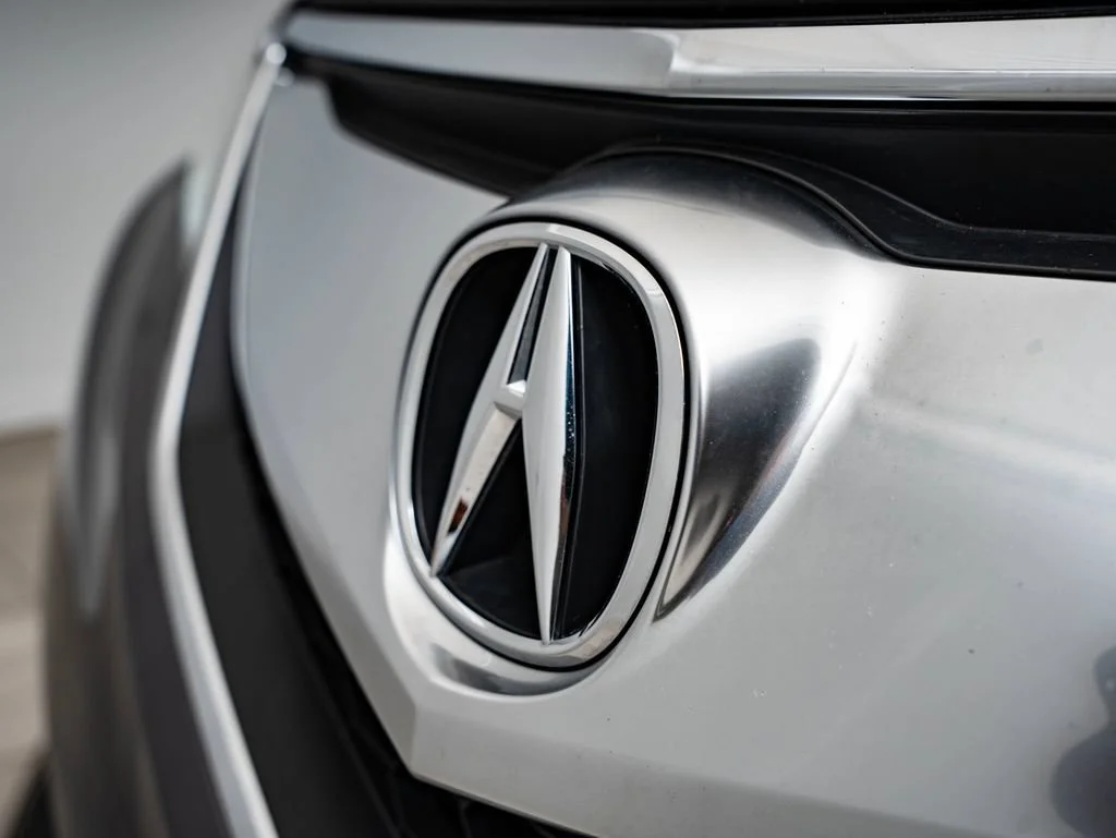 Used 2017 Modern Steel Metallic Acura w/Technology Pkg image 3