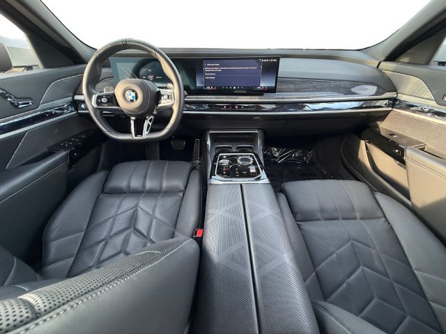 Used 2025 White BMW 740i image 12