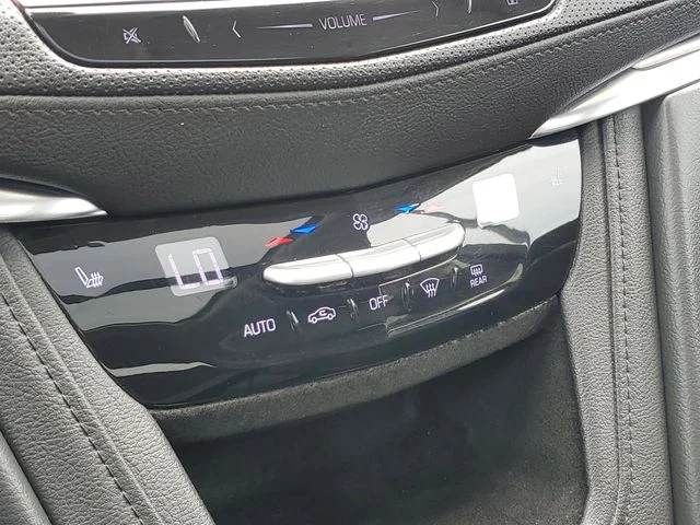 Used 2018 Red Cadillac Luxury image 31