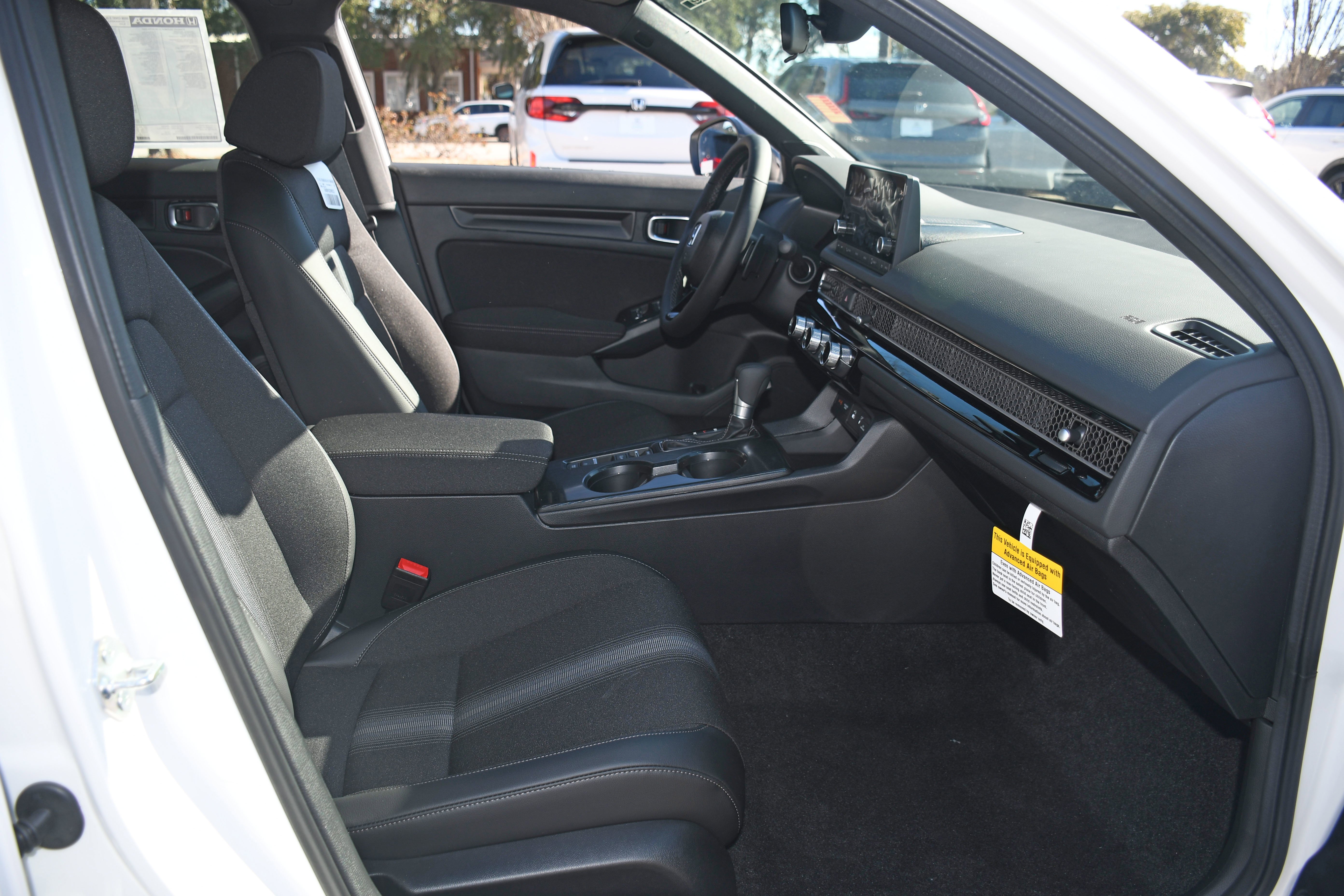 2026 Honda Civic Hatchback Sport - Photo 11