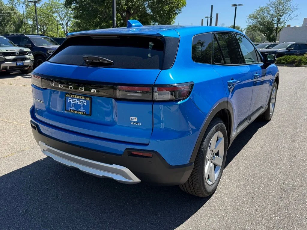 New 2026 Pacific Blue Metallic Honda EX image 5
