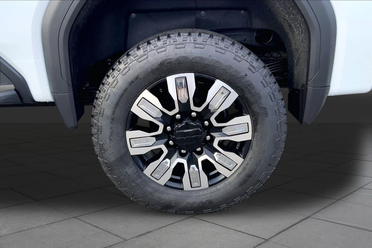 New 2026 Glacier White Tricoat GMC Denali image 11
