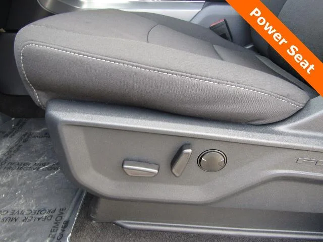 New 2026 Carbonized Gray Metallic Ford XLT image 40