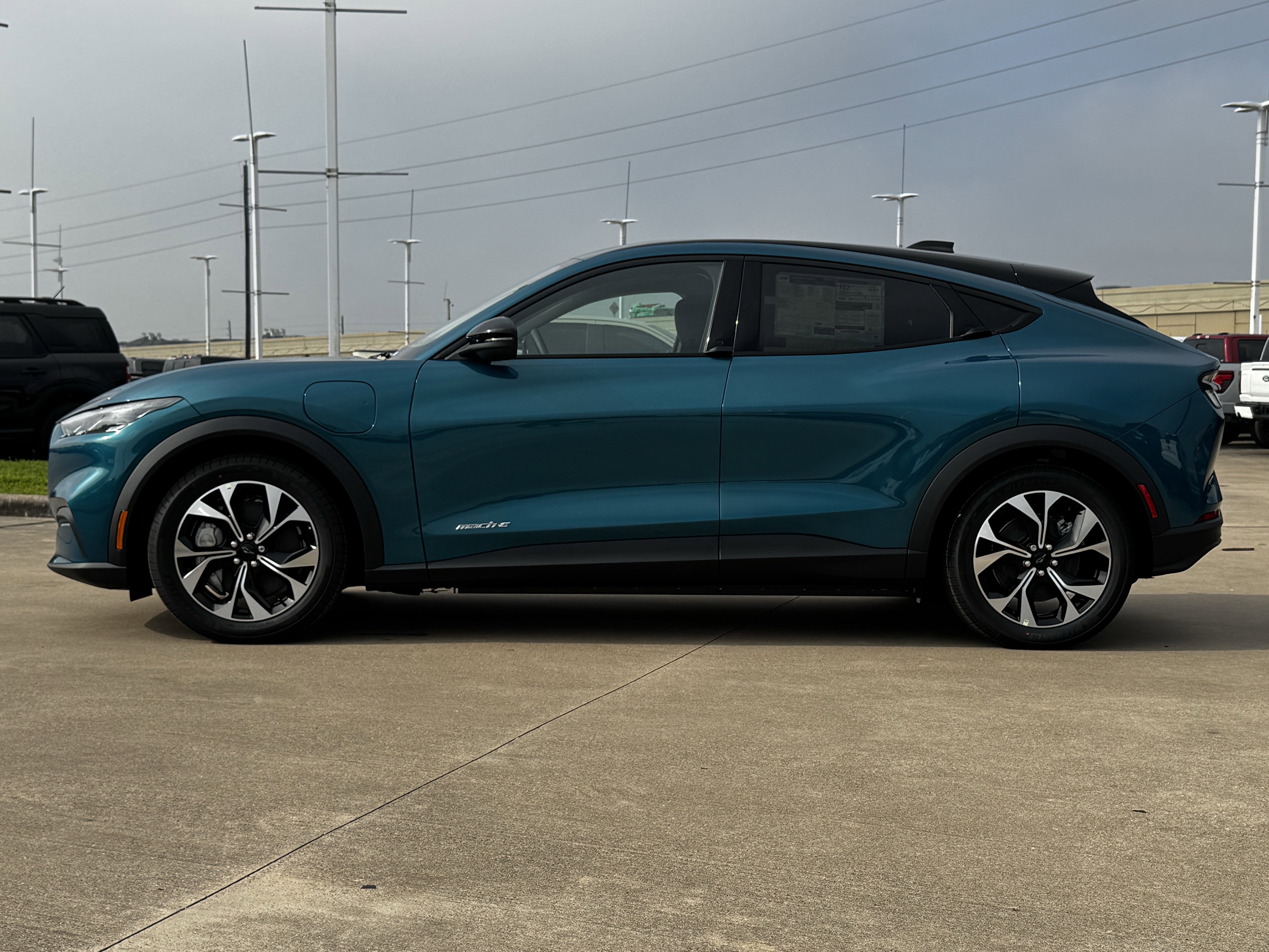 New 2026 Adriatic Blue Metallic Ford Select image 6