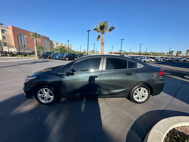 Used 2018 Graphite Metallic Chevrolet LT image 4