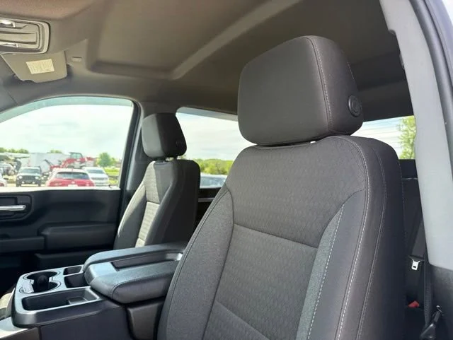 Used 2024 Summit White Chevrolet Custom image 15