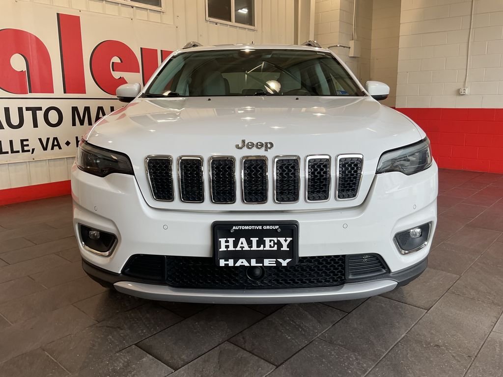 Used 2021 White Jeep Limited image 3