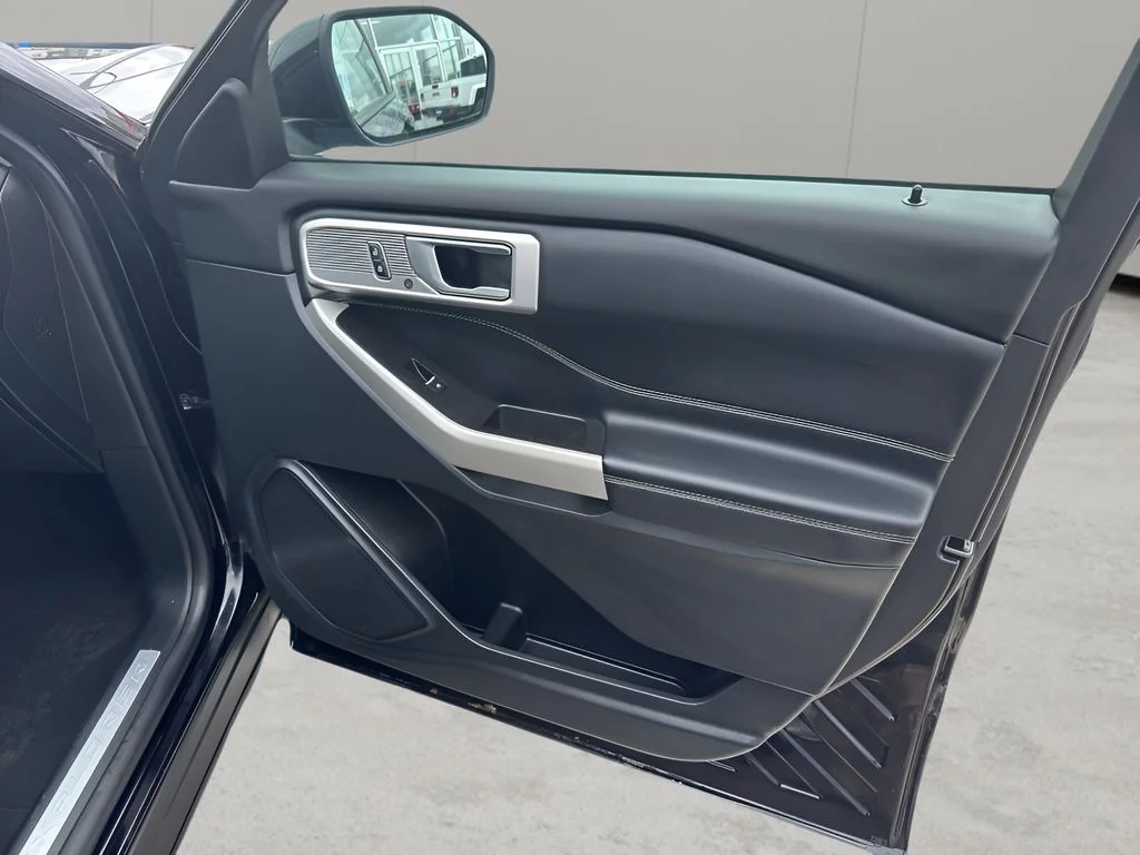 Used 2021 Black Ford Limited Hybrid image 9