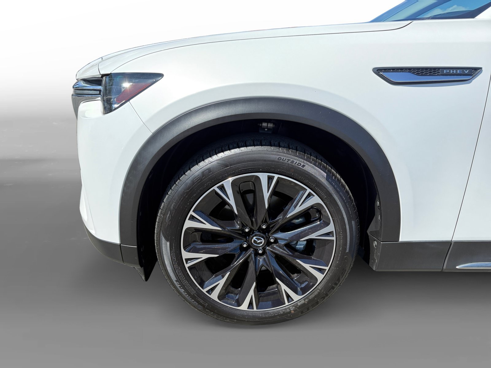 Certified Used 2024 White Mazda Premium image 9