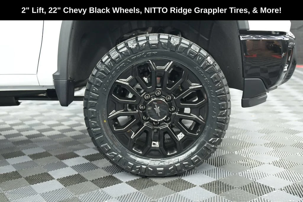New 2026 Summit White Chevrolet LT image 37