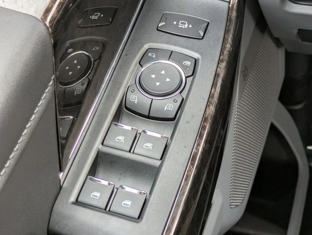 New 2026 Carbonized Gray Metallic Ford F-250® XLT image 24