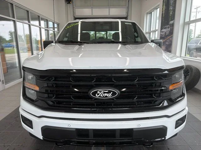 New 2026 White Ford XLT image 2