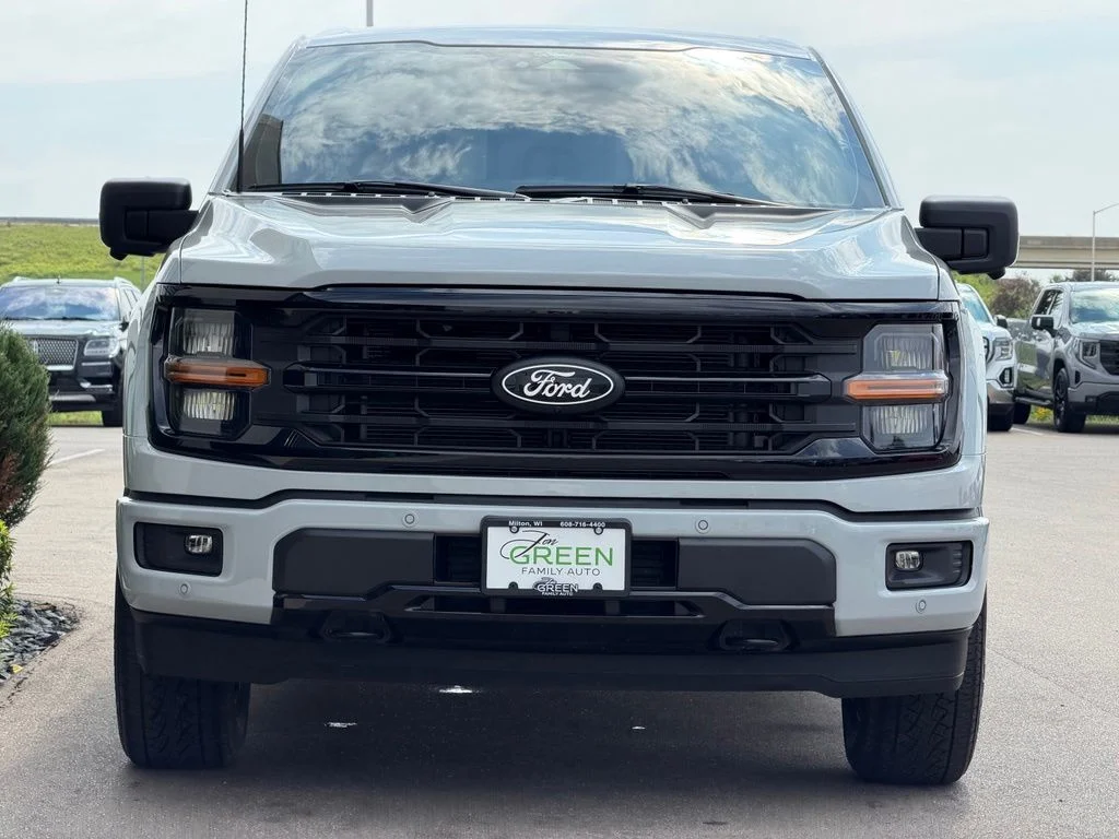 Used 2024 Gray Ford XLT image 6