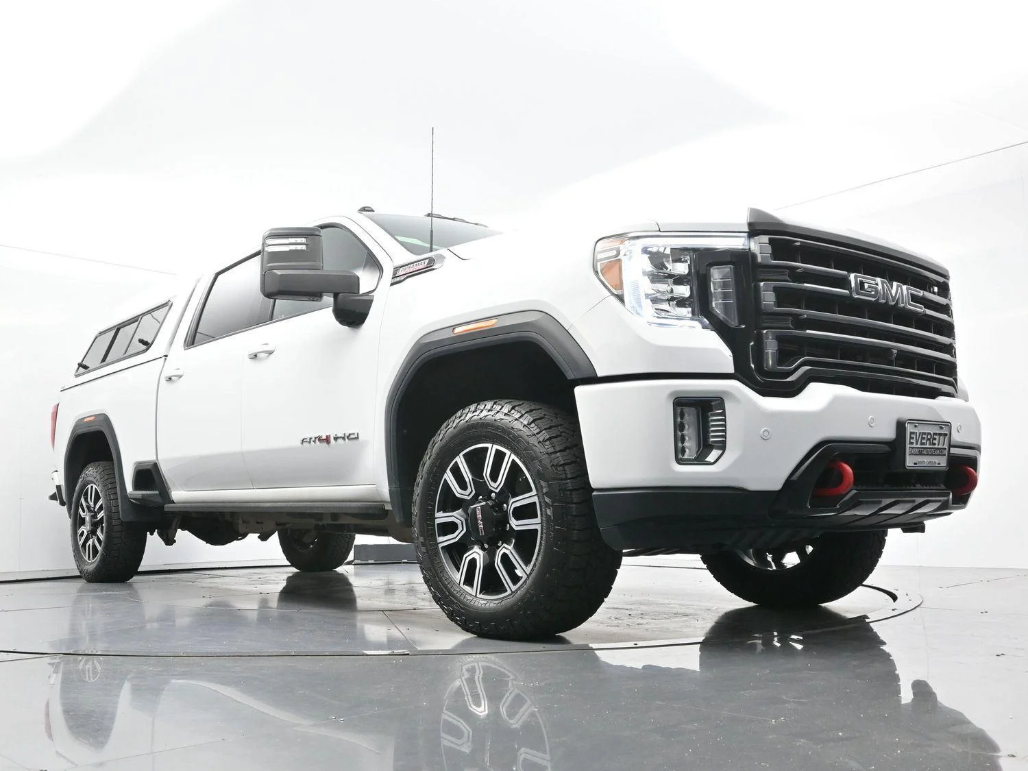 Used 2021 SUMMIT WHITE GMC AT4 image 45