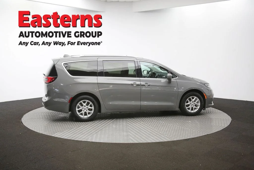 Used 2021 Gray Chrysler Touring L image 43