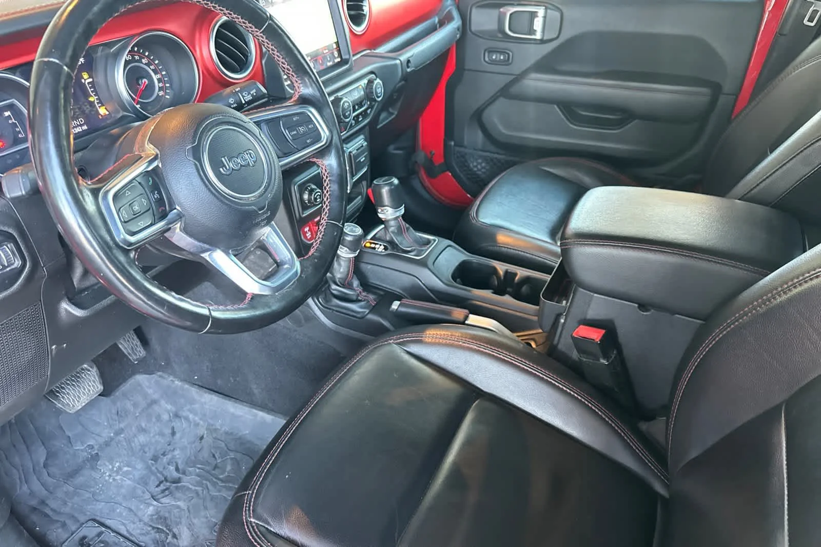 Certified Used 2020 Firecracker Red Clearcoat Jeep Rubicon image 11