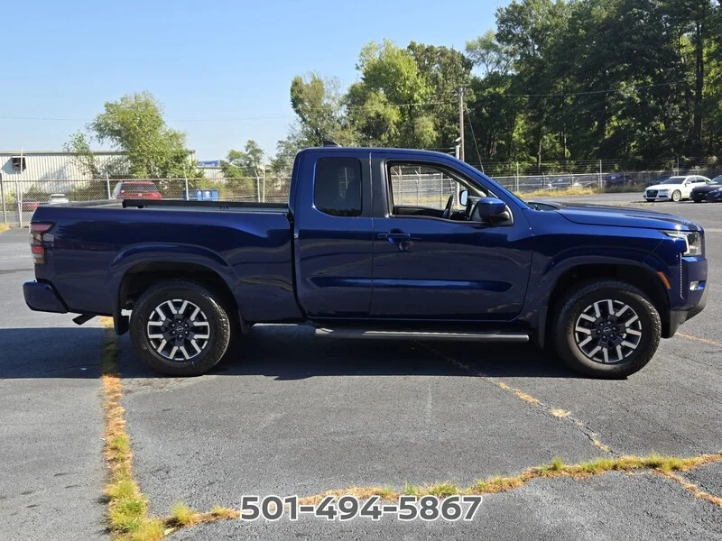 Used 2022 Deep Blue Pearl NISSAN SV image 6