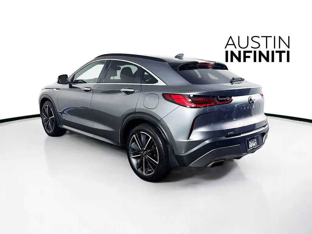 Certified Used 2023 Gray INFINITI LUXE image 5