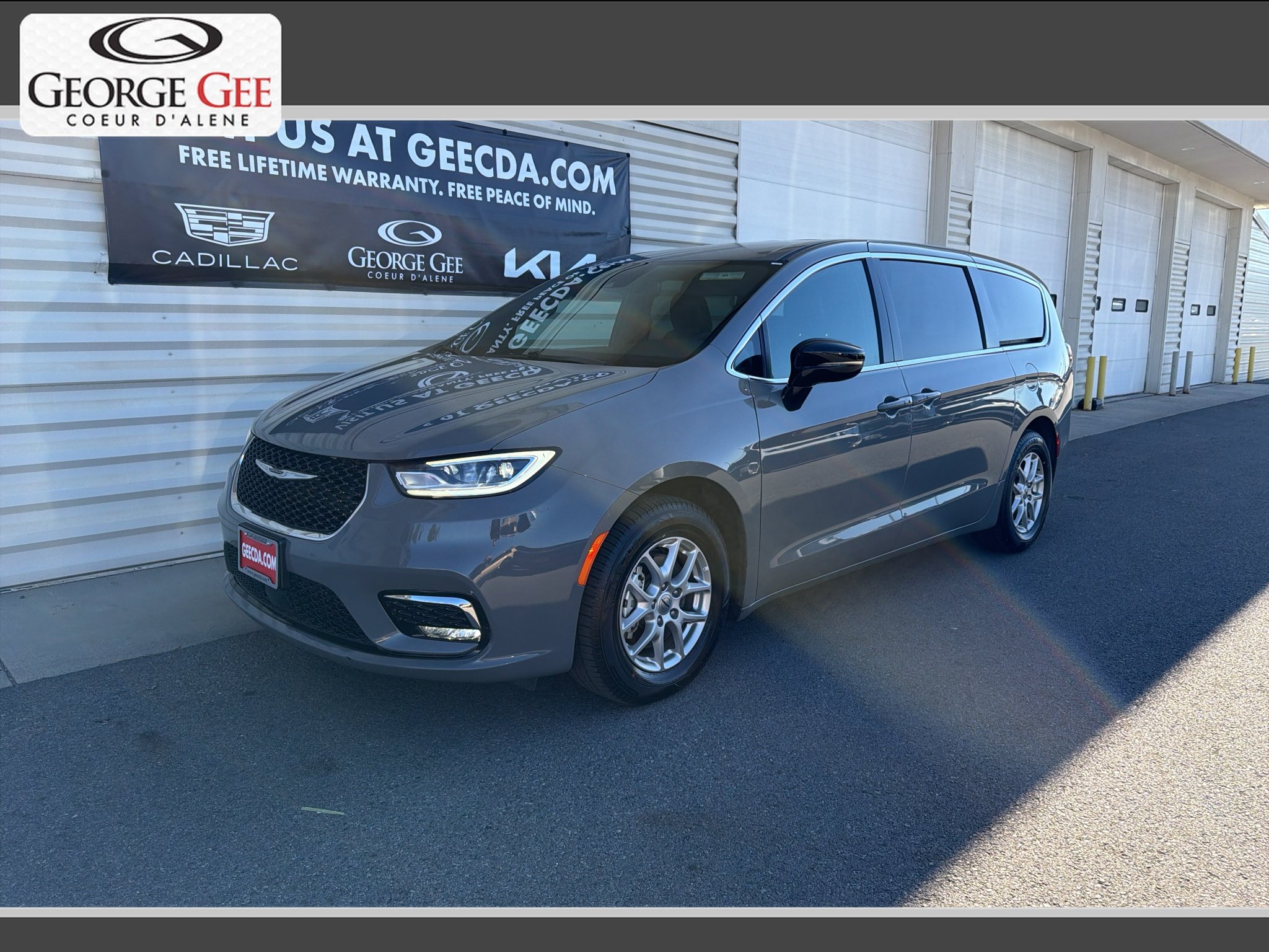 2025 Chrysler Pacifica