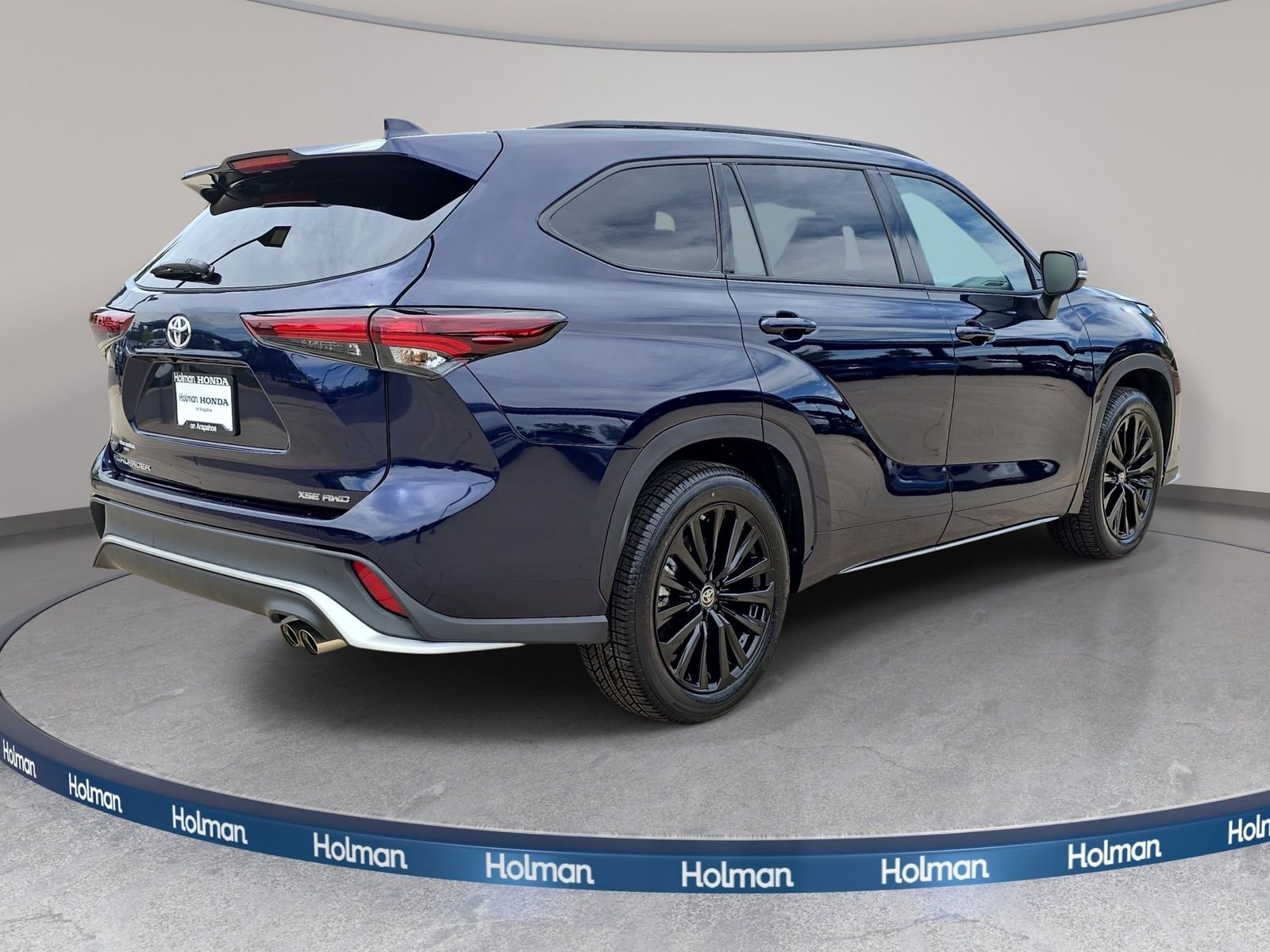 Used 2025  Toyota XSE image 6