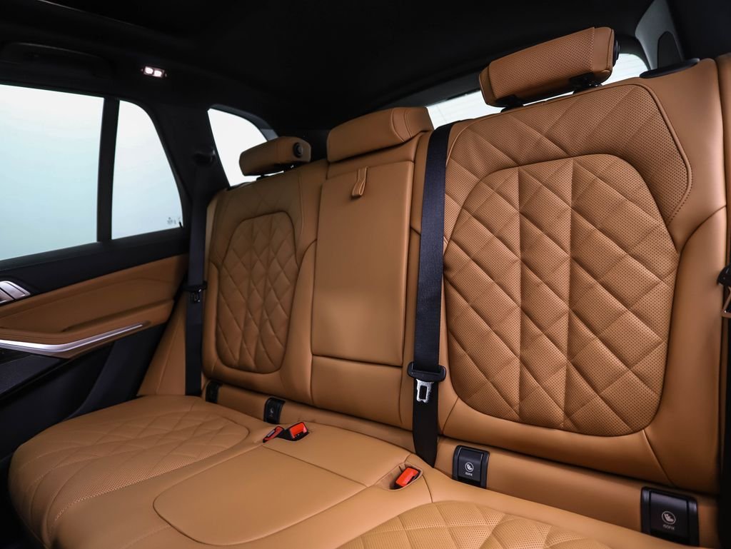 New 2026 Gray Metallic BMW xDrive50e image 23
