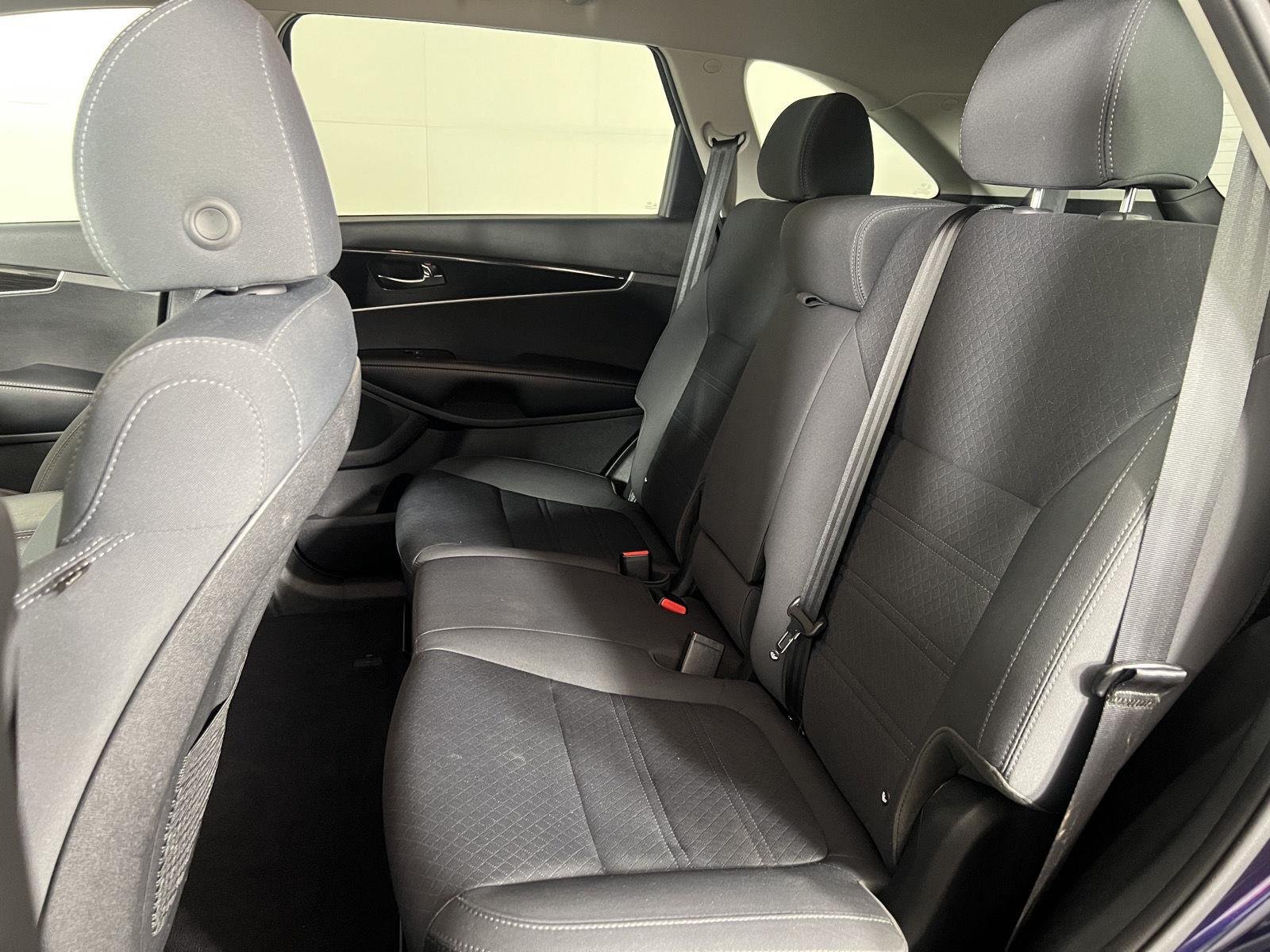 Used 2019 Imperial Blue Kia S V6 image 24