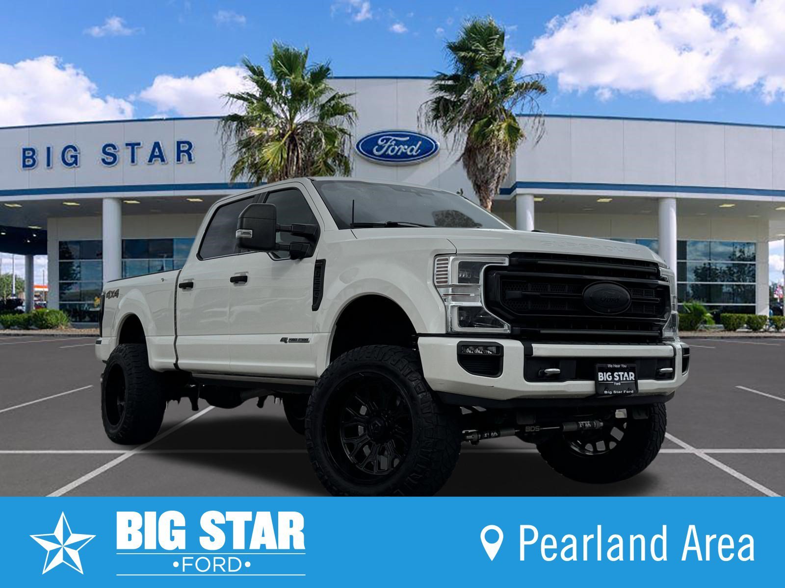 Used 2022 White Metallic Ford Platinum image 1