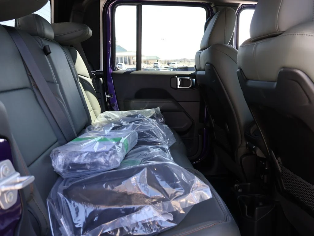 New 2026 Reign Exterior Paint Jeep Mojave image 12
