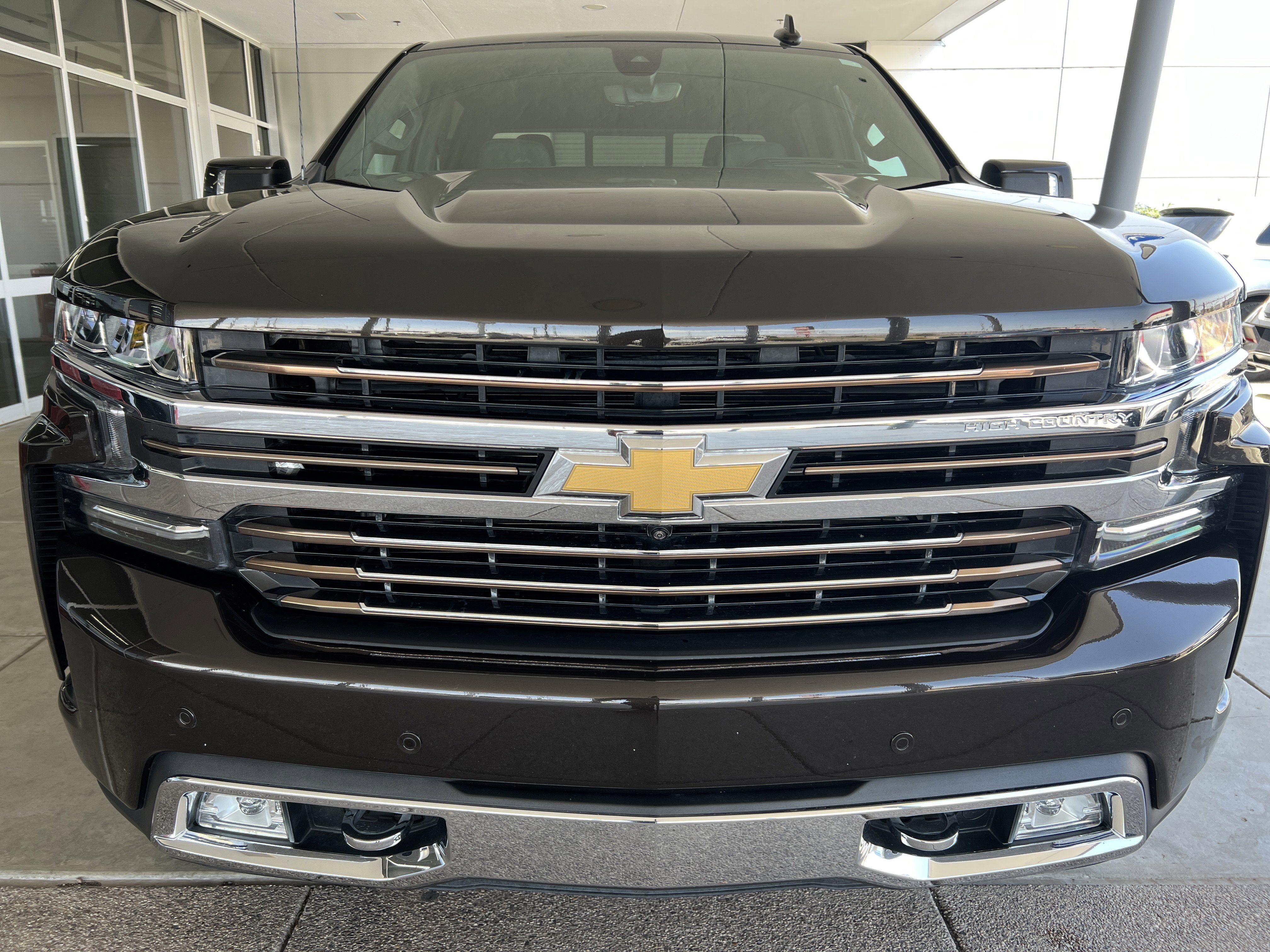 Used 2020 Havana Brown Metallic Chevrolet High Country image 2