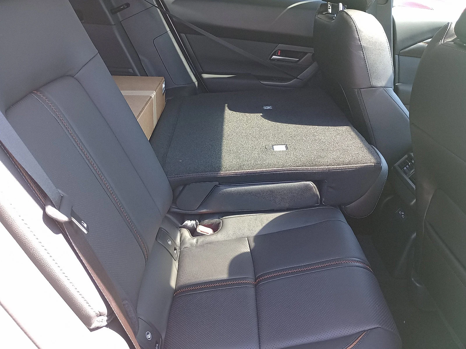 2025 Mazda CX-50 Premium - Photo 8