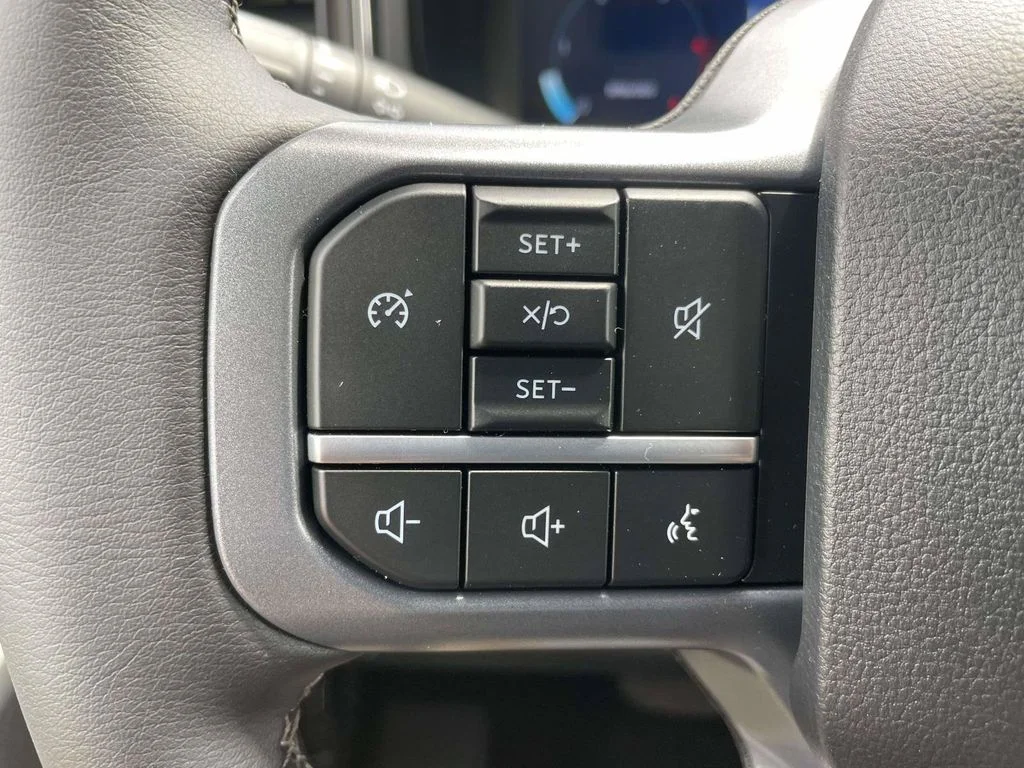 New 2026 Avalanche Ford F-250® Lariat® image 23