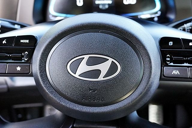 Certified Used 2026 White Hyundai SEL Sport image 32